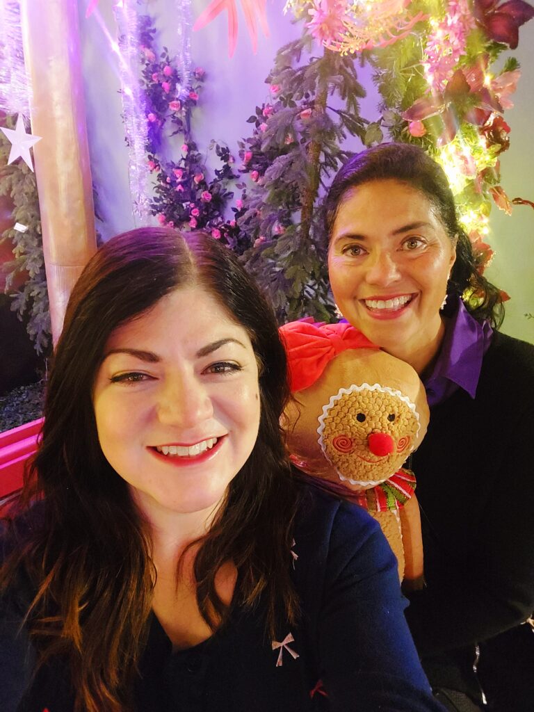 Gingerbread man met Yardéna & Carmen bij bij de kerstshow Coppelmans Oisterwijk.