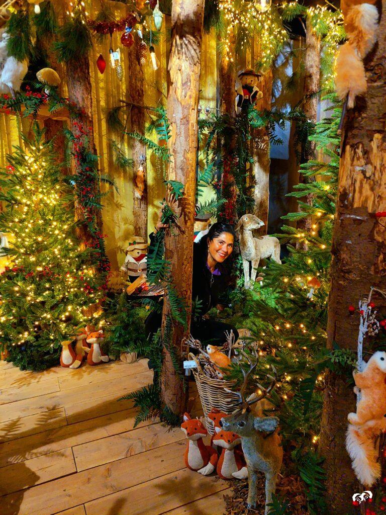 Carmen bij het Bohemian Forest kerstthema bij bij de kerstshow Coppelmans Oisterwijk.