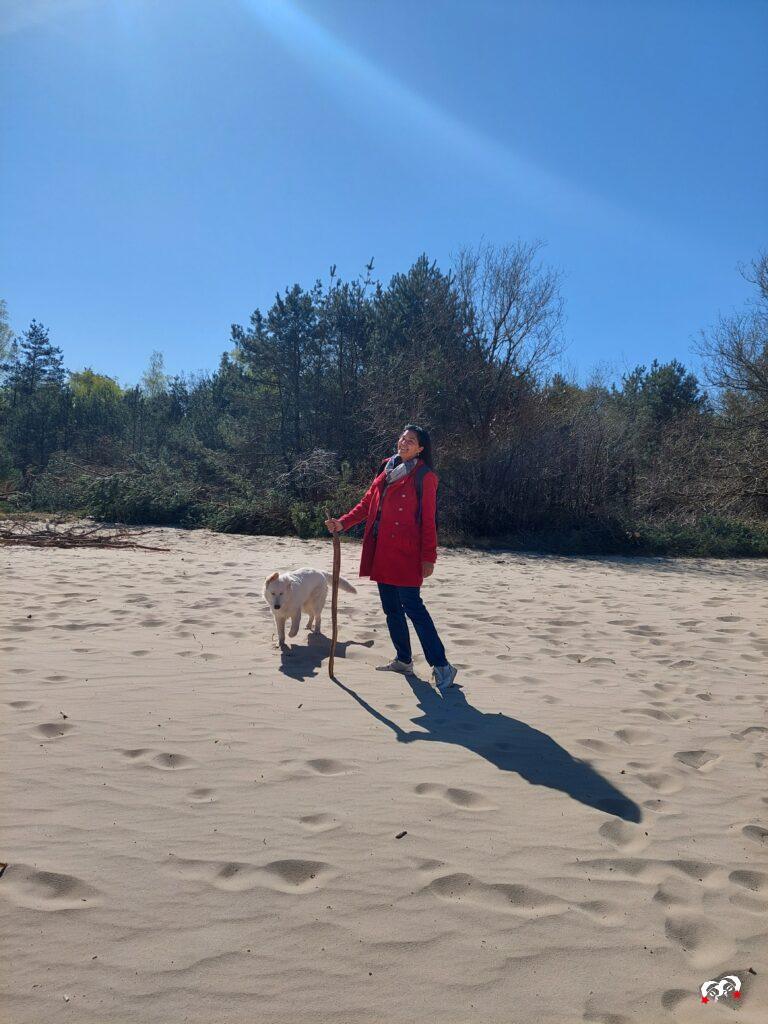 Carmen en Charlie in de duinen
